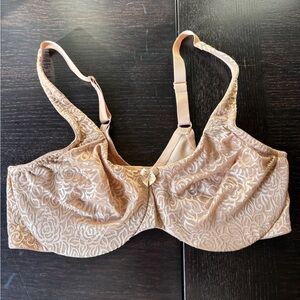 Breezies 38C nude underwire bra